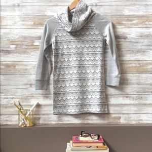 Roxy girl aztec Cowl neck sweatshirt gray cream s